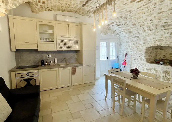 Arcaroli Borgo Vico 